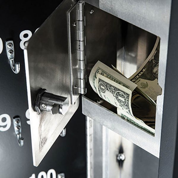 Secure valet parking stand - Defender tip box